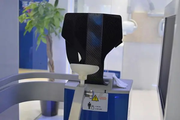 热塑性碳纤维复合材料在医疗器械上面的应用优势