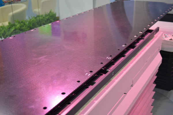 碳纤维CT床板取缔传统床板的优势